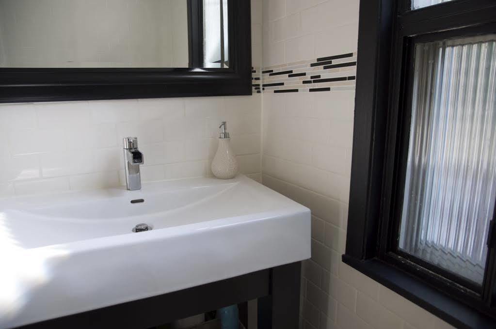 Downtown Home Inn B&B Toronto Esterno foto